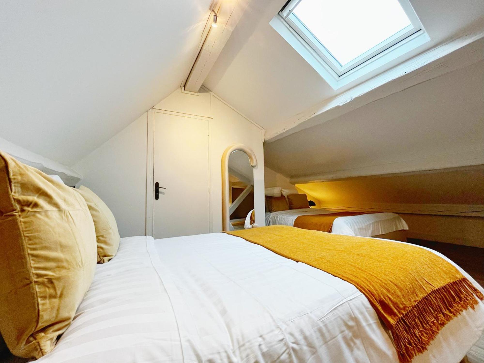 Bliss Apartment *